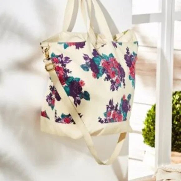 Soft Surroundings | Bags | Soft Surroundings Floral Canvas  display picture 3